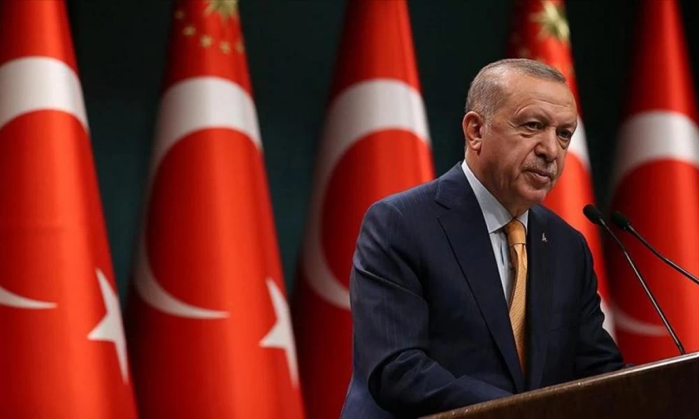 Το ξεπούλημα του αιώνα: Ο Ερντογάν πουλάει τα “ασημικά” της Τουρκίας στο Κατάρ